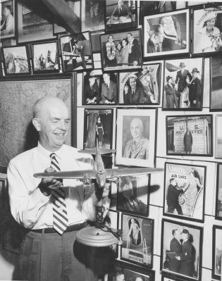 On May 8, 1975, Clipped Wings® United Air Lines Stewardess Alumnae dedicated their special tribute to Steve Stimpson, the father of stewarde