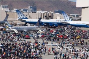 The United aircraft that were available for tours included a B747, a newly painted B737 from Continental's Fleet and a B757 which flies the 